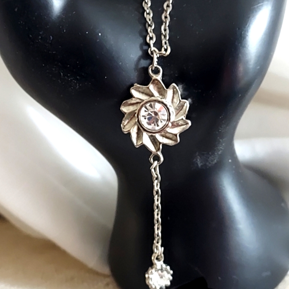 Silver Lasso Floral Round Crystal Chandelier Silver Hanging Pendant Necklace